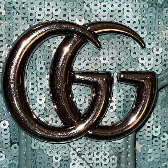 Preloved Gucci marmot green sequins excellent condition comes with dust bag - Picture 5 of 12